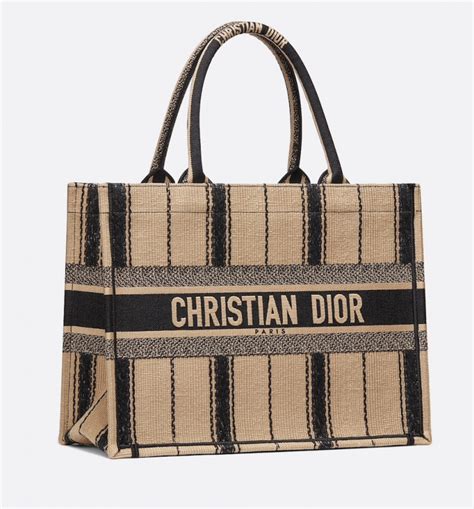 bolsa dior book tote precio original|bolso Dior toujours.